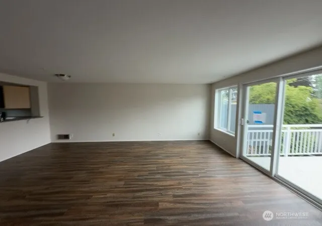 Photo 3 of Condo for sale at 1610 Park Ave #B3, Bremerton, WA 98337 | MLS# NWM2568779 | Listing updated on 2026-09-25