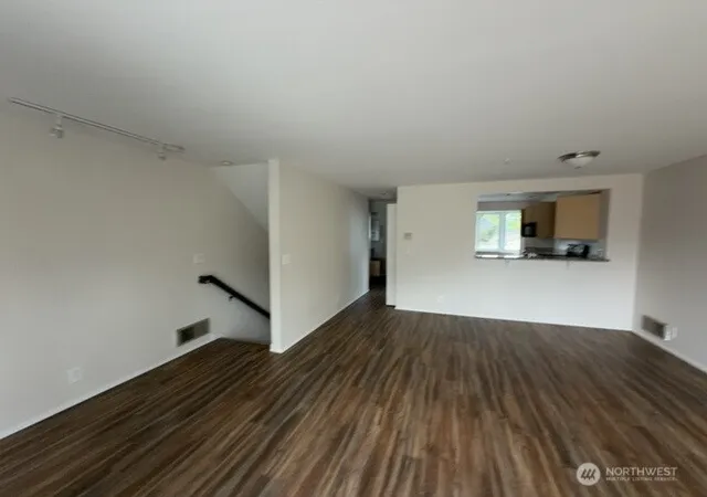 Photo 3 of Condo for sale at 1610 Park Ave #B3, Bremerton, WA 98337 | MLS# NWM2568779 | Listing updated on 2026-09-25