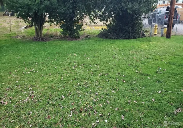 Photo 4 of Land for sale at 335 Xx 18th Ave S, Federal Way, WA 98003 | MLS# NWM2568817 | Listing updated on 2026-09-23