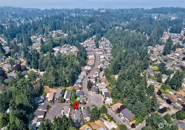 Photo 4 of Manufactured home for sale at 5810 Fleming St #2, Everett, WA 98203 | MLS# NWM2568833 | Listing updated on 2026-09-29