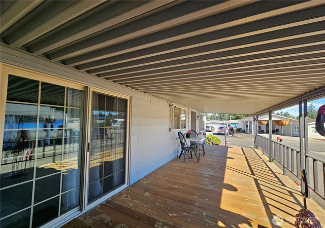 Photo 3 of Manufactured home for sale at 9101 Steilacoom Rd Se #50, Olympia, WA 98513 | MLS# NWM2568838 | Listing updated on 2026-09-23