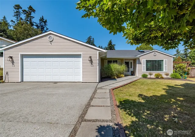 Photo 2 of Sale Pending at 6157 Parkside Dr, Anacortes, WA 98221 | MLS# NWM2568861 | Listing updated on 2026-09-21