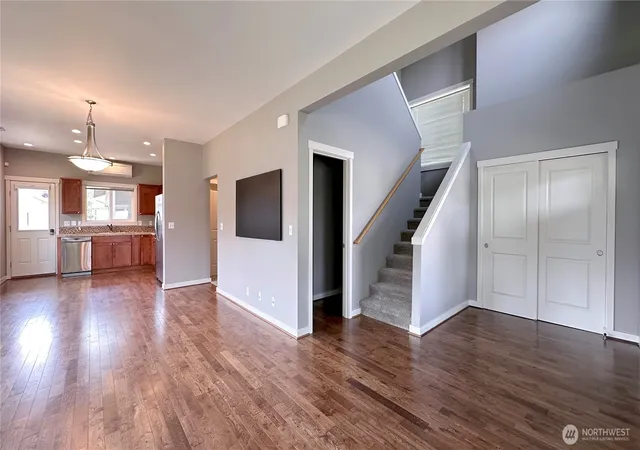 Photo 3 of Single family home for sale at 490 Reserve Way, Walla Walla, WA 99362 | MLS# NWM2568874 | Listing updated on 2026-09-23