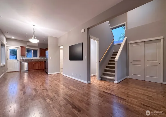 Photo 3 of Single family home for sale at 490 Reserve Way, Walla Walla, WA 99362 | MLS# NWM2568874 | Listing updated on 2026-09-23