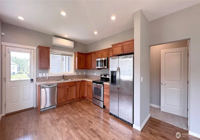 Photo 4 of Single family home for sale at 490 Reserve Way, Walla Walla, WA 99362 | MLS# NWM2568874 | Listing updated on 2026-09-23