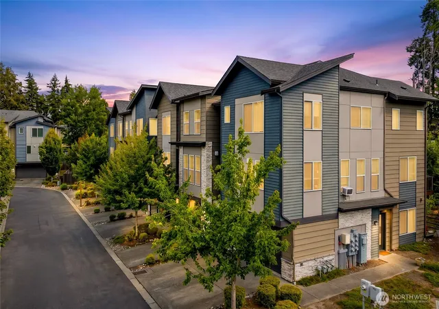 Photo 1 of Pending - Backup Offer Requested at 12915 20th Drive W #F, Everett, WA 98204 | MLS# NWM2568907 | Listing updated on 2026-09-07