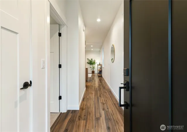 Photo 3 of Single family home for sale at 1366 Talus Way, Bellingham, WA 98226 | MLS# NWM2568914 | Listing updated on 2026-09-28