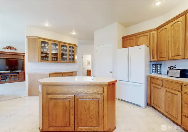 Photo 4 of Single family home for sale at 1916 SE Clover Ct, College Place, WA 99324 | MLS# NWM2568924 | Listing updated on 2026-09-23