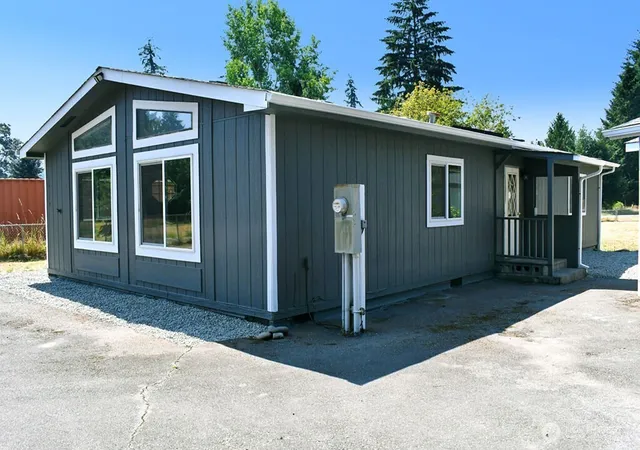 Photo 3 of Sale Pending at 16119 85Th Ct Se, Yelm, WA 98597 | MLS# NWM2568933 | Listing updated on 2026-09-25