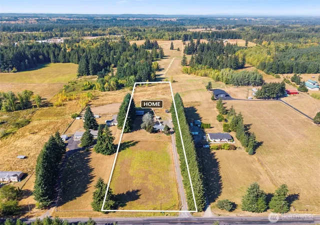 Photo 3 of Manufactured home for sale at 559 Toledo Salmon Crk Rd, Toledo, WA 98591 | MLS# NWM2568947 | Listing updated on 2026-09-23