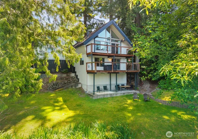 Photo 3 of Contingent at 12995 Lake Shore Dr Nw, Poulsbo, WA 98370 | MLS# NWM2568949 | Listing updated on 2026-09-23