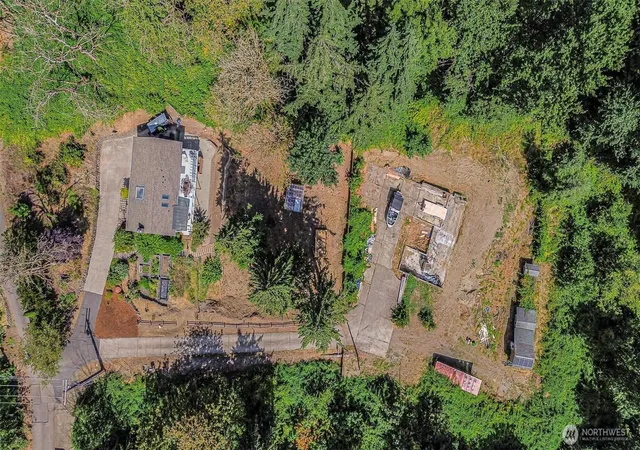 Photo 3 of Single family home for sale at 317 68th Avenue E, Fife, WA 98424 | MLS# NWM2568968 | Listing updated on 2026-10-01