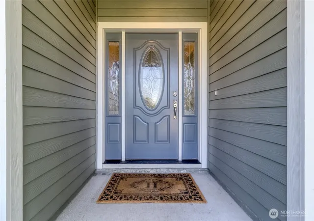 Photo 2 of Single family home for sale at 319 SE Highland Park Dr, College Place, WA 99324 | MLS# NWM2568970 | Listing updated on 2026-10-22