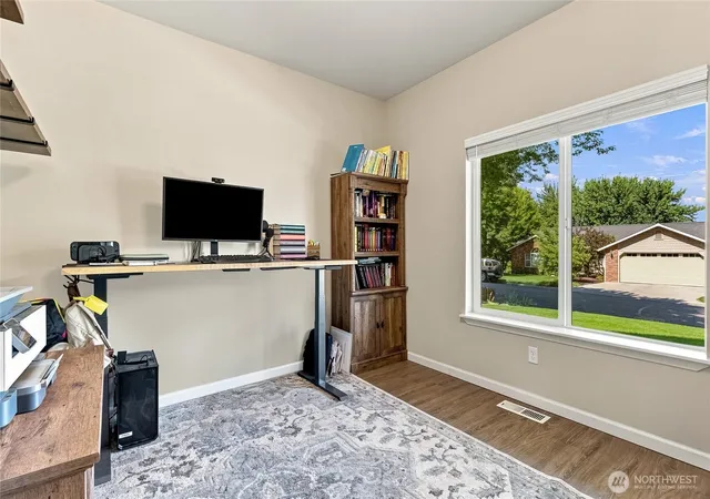 Photo 3 of Single family home for sale at 319 SE Highland Park Dr, College Place, WA 99324 | MLS# NWM2568970 | Listing updated on 2026-10-22