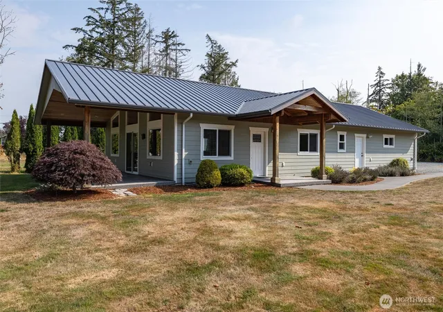 Photo 1 of Single family home for sale at 13812 Marihugh Rd, Mount Vernon, WA 98273 | MLS# NWM2568999 | Listing updated on 2026-09-24