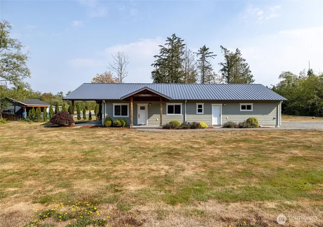Photo 3 of Single family home for sale at 13812 Marihugh Rd, Mount Vernon, WA 98273 | MLS# NWM2568999 | Listing updated on 2026-09-24