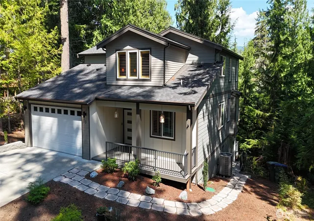 Photo 3 of Single family home for sale at 3 Topper Dr, Bellingham, WA 98229 | MLS# NWM2569004 | Listing updated on 2026-09-28