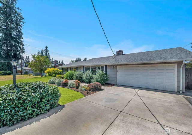 Photo 2 of Single family home for sale at 9214 46th Drive Ne, Marysville, WA 98270 | MLS# NWM2569007 | Listing updated on 2026-09-23
