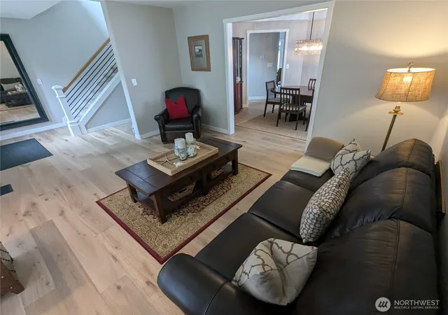 Photo 4 of Single family home for sale at 17604 Muirfield Ct, Arlington, WA 98223 | MLS# NWM2569010 | Listing updated on 2026-09-23