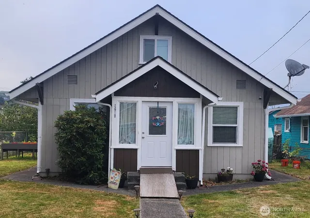 Photo 1 of Sale Pending at 1610 Morgan St, Aberdeen, WA 98520 | MLS# NWM2569034 | Listing updated on 2026-09-25