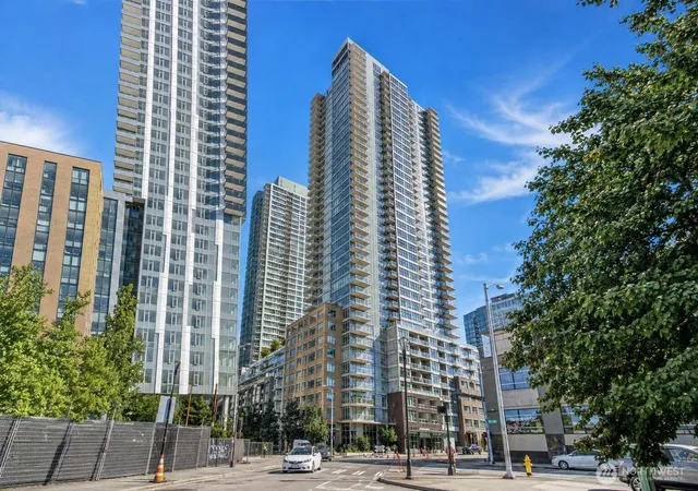 Photo 1 of Condo for sale at 583 Battery St #1505N, Seattle, WA 98121 | MLS# NWM2569038 | Listing updated on 2026-09-23