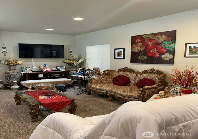Photo 2 of Single family home for sale at 7223 E G St, Tacoma, WA 98404 | MLS# NWM2569061 | Listing updated on 2026-09-23