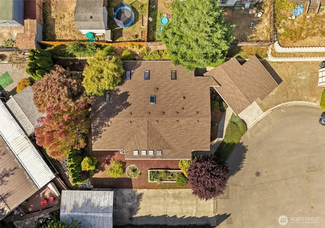 Photo 3 of Manufactured home for sale at 19701 128th Court Ne, Bothell, WA 98011 | MLS# NWM2569067 | Listing updated on 2026-09-23