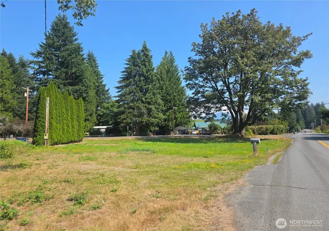 Photo 2 of Land for sale at 17429 Engebretsen Rd, Granite Falls, WA 98252 | MLS# NWM2569072 | Listing updated on 2026-09-23