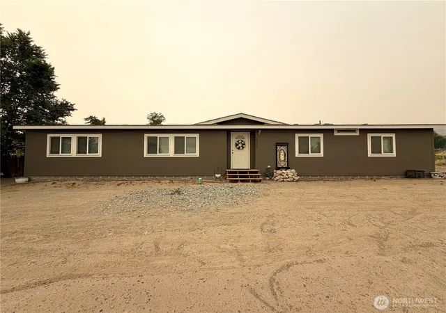 Photo 1 of Manufactured home for sale at 2228 Tacoma Ave, Bridgeport, WA 98813 | MLS# NWM2569075 | Listing updated on 2026-09-23
