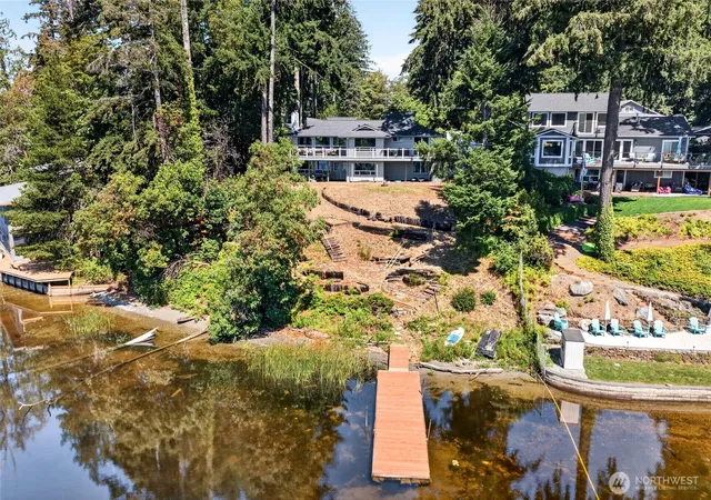 Photo 4 of Sale Pending at 6513 27th Lane SE, Lacey, WA 98503 | MLS# NWM2569080 | Listing updated on 2026-09-18