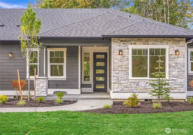 Photo 3 of Single family home for sale at 1010 154th Avenue Ne, Snohomish, WA 98290 | MLS# NWM2569086 | Listing updated on 2026-09-30