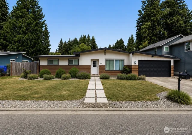 Photo 1 of Single family home for sale at 410 T St Se, Tumwater, WA 98501 | MLS# NWM2569087 | Listing updated on 2026-09-23