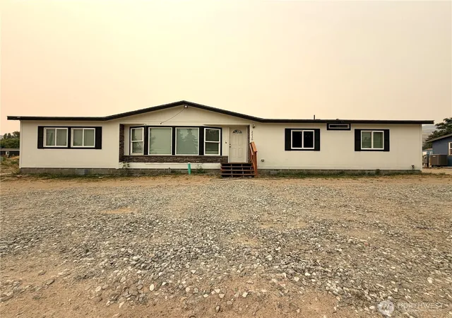 Photo 1 of Manufactured home for sale at 2210 Tacoma Ave, Bridgeport, WA 98813 | MLS# NWM2569106 | Listing updated on 2026-09-23