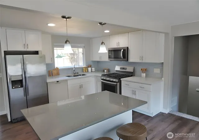Photo 3 of Single family home for sale at 3646 S 292nd Place, Auburn, WA 98001 | MLS# NWM2569112 | Listing updated on 2026-09-22