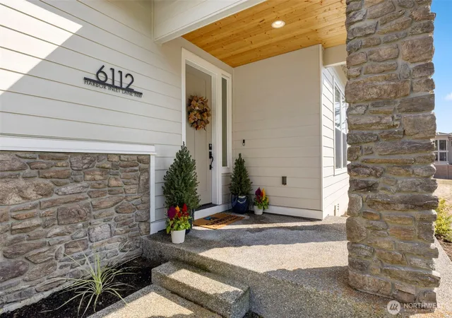 Photo 4 of Sale Pending at 6112 Harbor Inlet Ln Nw, Bremerton, WA 98311 | MLS# NWM2569117 | Listing updated on 2026-09-25