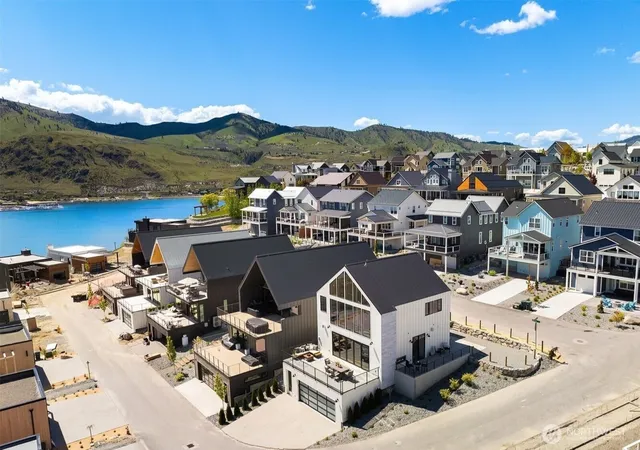 Photo 1 of Single family home for sale at 1302 Dragonfly Ct, Chelan, WA 98816 | MLS# NWM2569121 | Listing updated on 2026-09-24