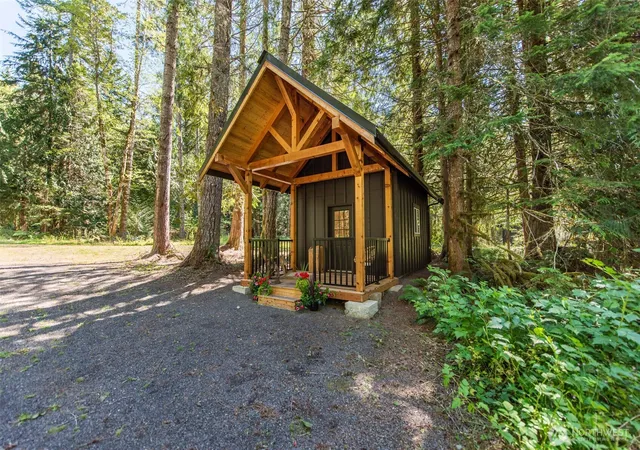 Photo 2 of Sale Pending at 83 Lostwood Ln, Sequim, WA 98382 | MLS# NWM2569125 | Listing updated on 2026-09-20