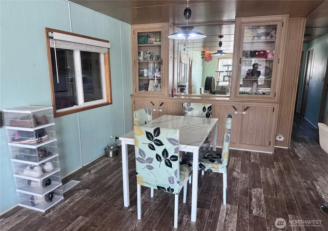 Photo 4 of Manufactured home for sale at 10605 62nd Street E #88, Puyallup, WA 98372 | MLS# NWM2569132 | Listing updated on 2026-09-28