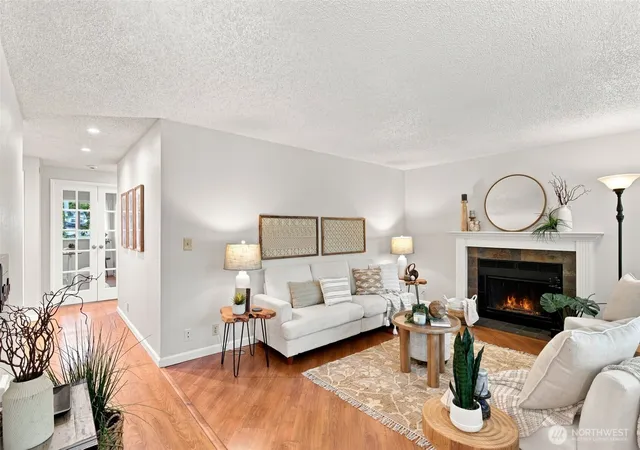 Photo 2 of Contingent at 20156 Vikings Crst Ne #7-101, Poulsbo, WA 98370 | MLS# NWM2569149 | Listing updated on 2026-09-23