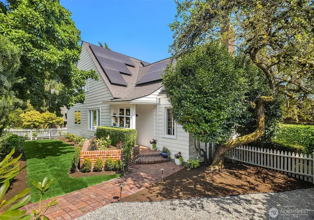 Photo 1 of Sale Pending at 1502 39th Avenue E, Seattle, WA 98112 | MLS# NWM2569155 | Listing updated on 2026-08-24