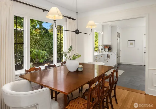 Photo 4 of Sale Pending at 1502 39th Avenue E, Seattle, WA 98112 | MLS# NWM2569155 | Listing updated on 2026-08-24
