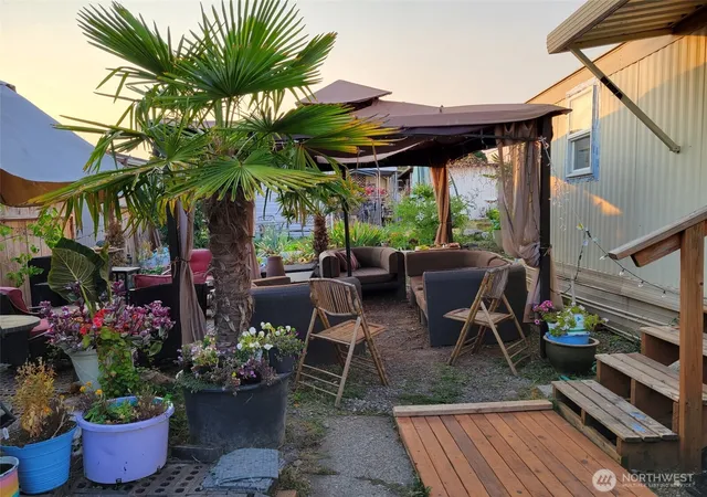 Photo 4 of Manufactured home for sale at 3414 S 182nd Street, Sea Tac, WA 98188 | MLS# NWM2569168 | Listing updated on 2026-09-23