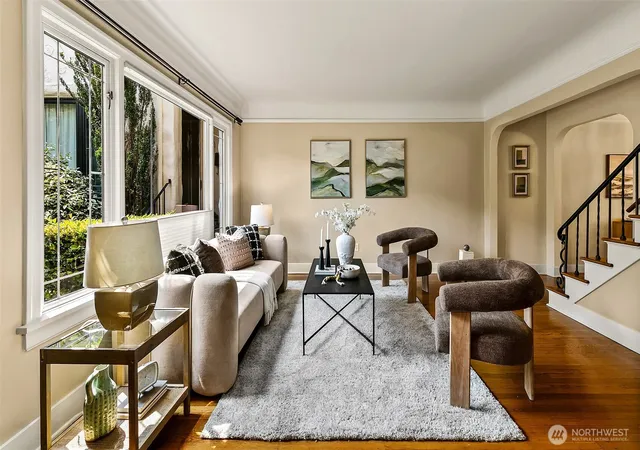Photo 4 of Sale Pending at 2205 Bigelow Ave N #10, Seattle, WA 98109 | MLS# NWM2569188 | Listing updated on 2026-09-21