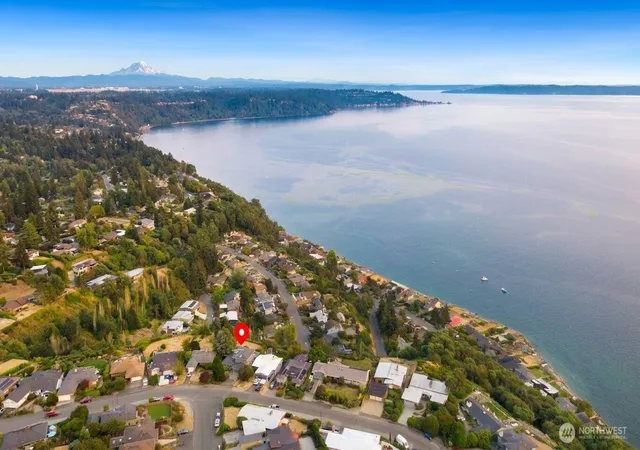 Photo 2 of Sale Pending at 4201 Sw 109th Street, Seattle, WA 98146 | MLS# NWM2569199 | Listing updated on 2026-09-26