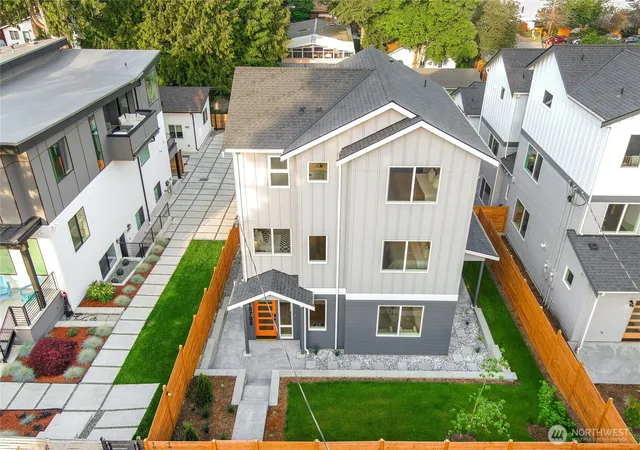 Photo 2 of Single family home for sale at 10702 Linden Ave N, Seattle, WA 98133 | MLS# NWM2569216 | Listing updated on 2026-10-02