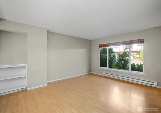Photo 4 of Townhouse for sale at 212 SW 146th Street #105, Burien, WA 98166 | MLS# NWM2569238 | Listing updated on 2026-09-23