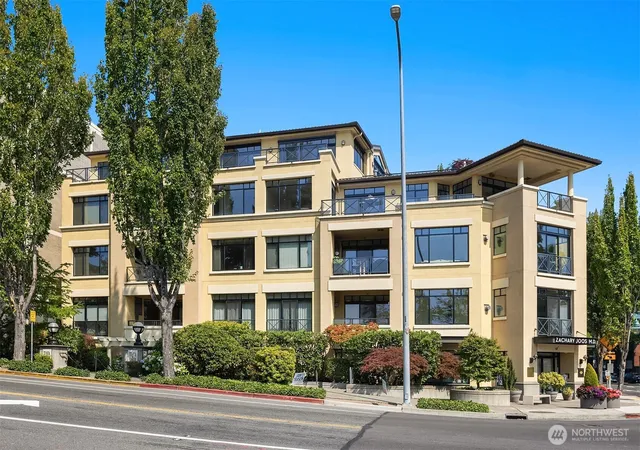 Photo 2 of Condo for sale at 210 Market St #304, Kirkland, WA 98033 | MLS# NWM2569242 | Listing updated on 2026-09-28
