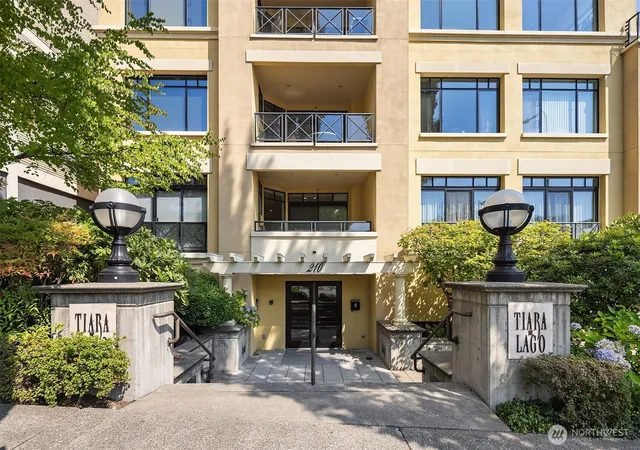 Photo 3 of Condo for sale at 210 Market St #304, Kirkland, WA 98033 | MLS# NWM2569242 | Listing updated on 2026-09-28