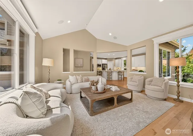 Photo 4 of Sale Pending at 1760 30Th Ave Ne, Issaquah, WA 98029 | MLS# NWM2569249 | Listing updated on 2026-09-28