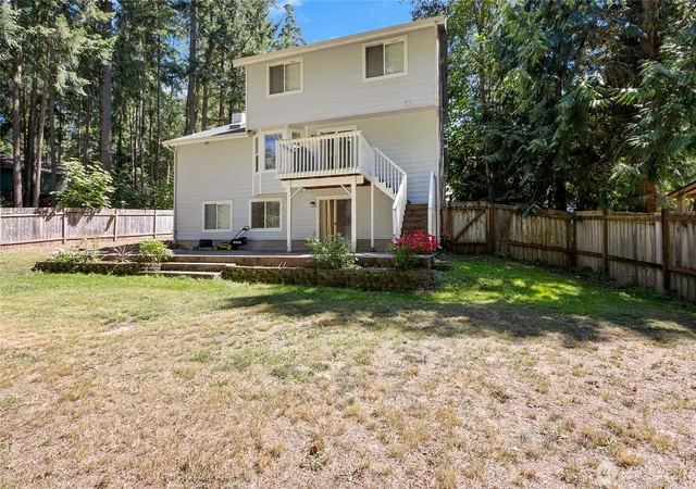 Photo 3 of Single family home for sale at 22632 Echowood Ln SE, Yelm, WA 98597 | MLS# NWM2569256 | Listing updated on 2026-09-29
